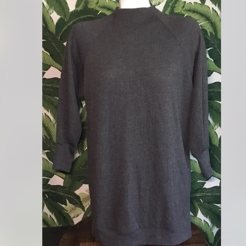 Nwt Socialite Nordstrom Women's Super Soft Gray 3/4 Sleeve Shirt Top Size XSmall
